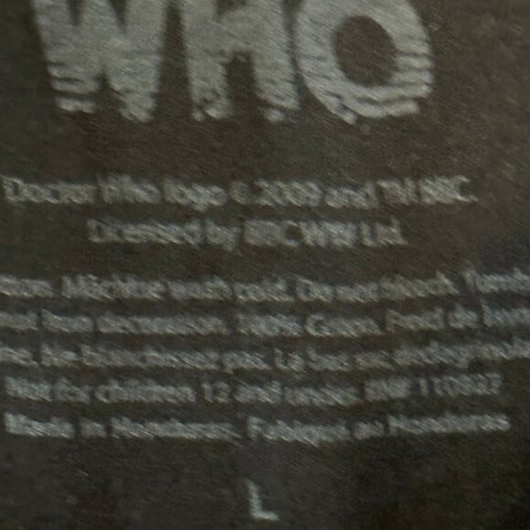 Dr Who Print T-Shirt The Doctors Size Large, Matt Smith, David Tennant 2009 - Picture 3 of 4